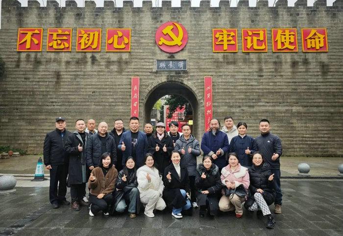 2025 湖南微电影微视频 “地标短剧” 发展研讨会成功举办